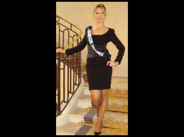 2008-11-15-miss-champagne-21