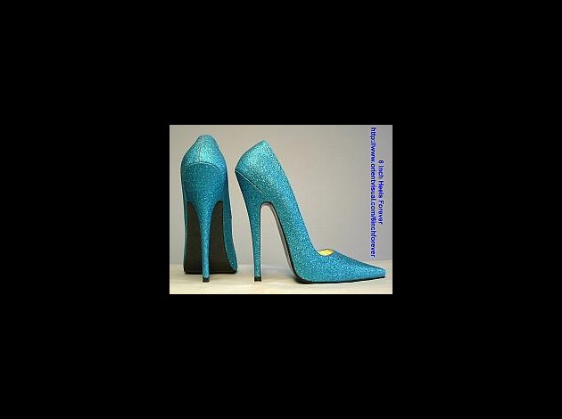 shoeshigh059.jpg