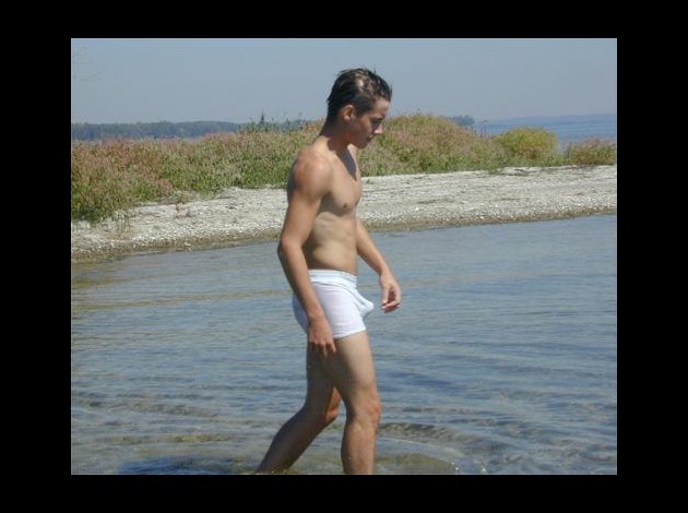 photos_gays_jeune_mec_mignon.jpg