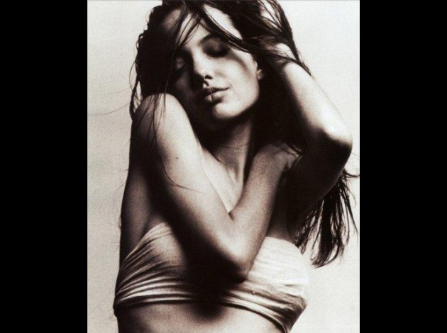 angelina_jolie_angelina_jolie128.jpg