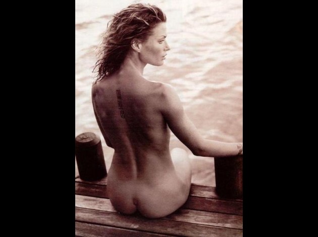 Carre-Otis-nue--04-.jpg