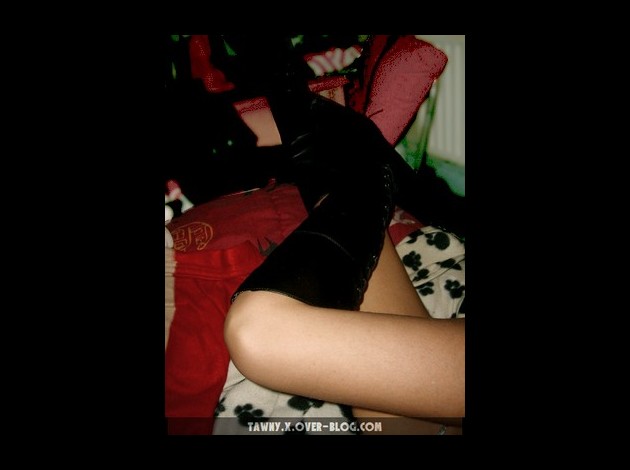 BOTTES.jpg