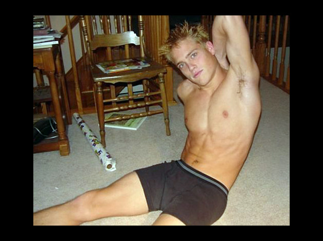 ExhiBoys-0808---18-.jpg