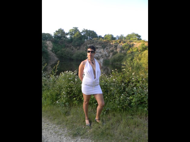 val-robe-blanche . le19.05.2011 016