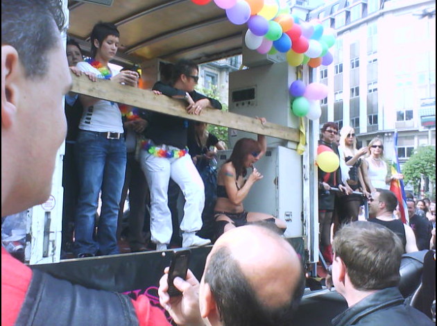 gay-pride-200900568.jpg