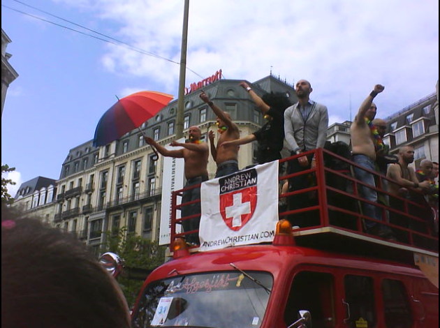 gay-pride-200900605.jpg