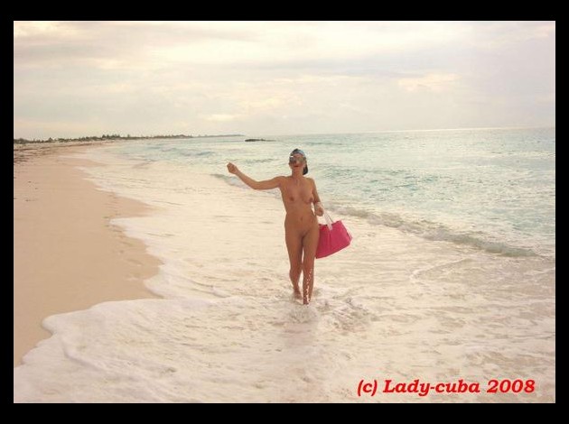Lady-Cuba-01.jpg