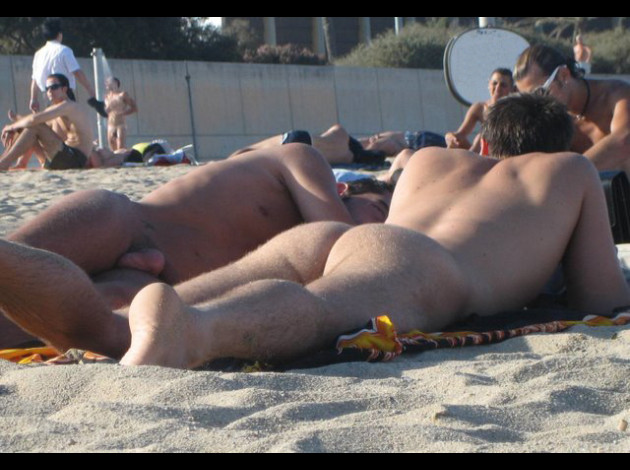 a-plusieursb.jpg