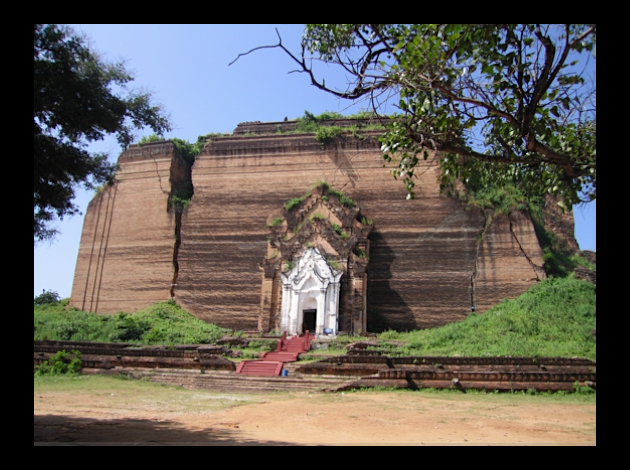 Mandalay-forteresse-de-Mingun.png