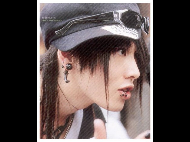 miyavi__sexy_much_by_Jeri_Kun.jpg