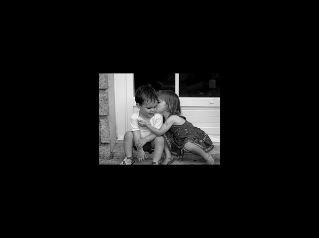 enfants---baiser.jpg
