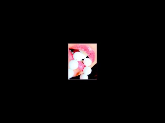 lips-collier.jpg