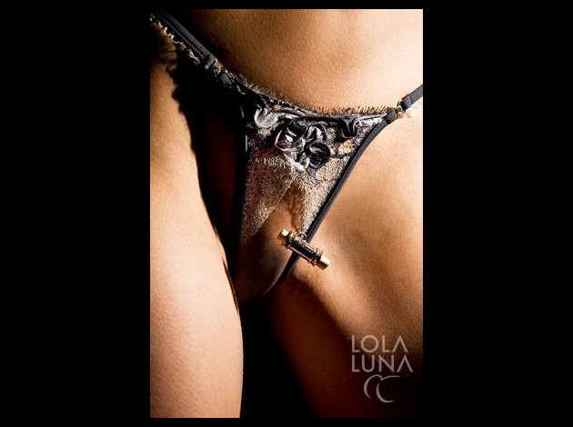 Lola-Luna-12-Lingerie.jpg