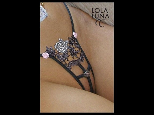 Lola-Luna-14-Lingerie.jpg