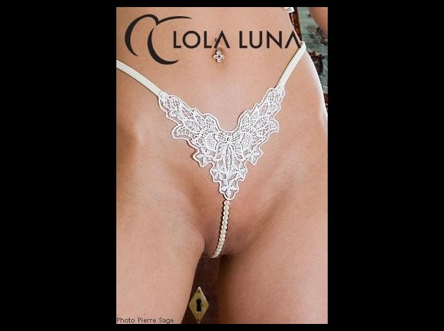 Lola-Luna-29-Lingerie.jpg