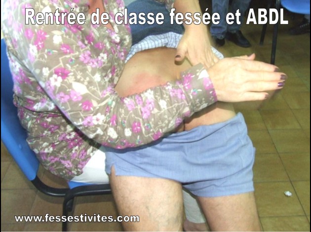 RENCONTRE à l'école des fessées et ABDL