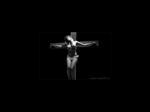 crucifixion1-copie-1.jpg