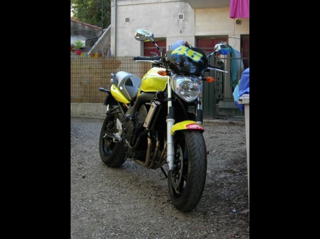 fz6-2.jpg