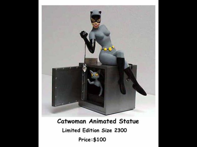 catwoman-animated-statue.jpg