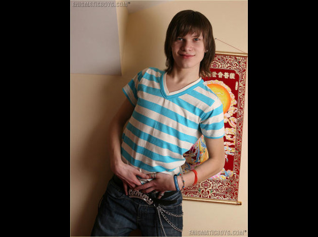 TOMMY-01_016.jpg