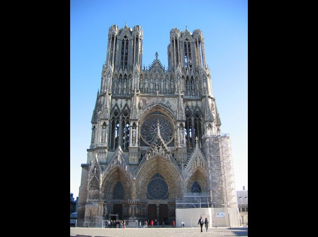 450px-Cathedral_Notre-Dame_de_Reims-_France.jpg