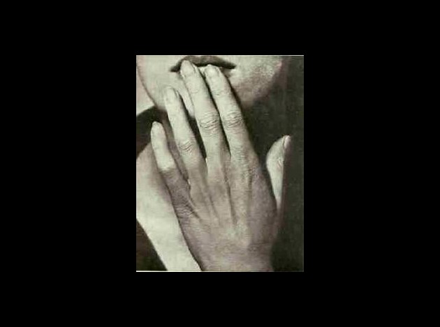 medium-hands-on-lips-man-ray.jpg