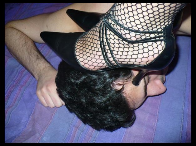 Head standing