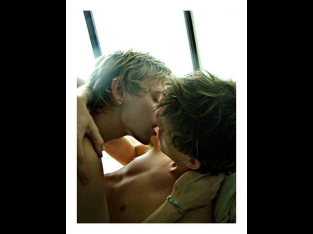 kisses_boypost_com8.jpg