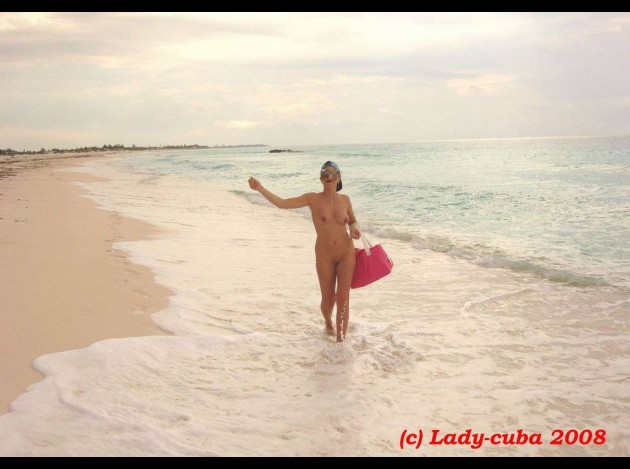 Lady-Cuba-01.jpg