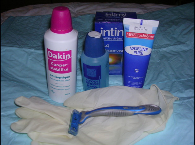 INSTRUMENTS-MEDICAUXN4830.jpg