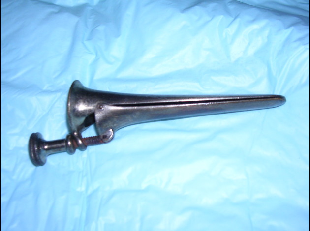 INSTRUMENTS-MEDICAUXN4841.jpg