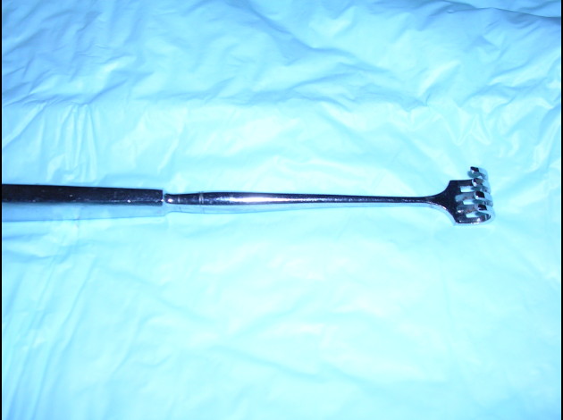 INSTRUMENTS-MEDICAUXN4856.jpg