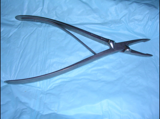 INSTRUMENTS-MEDICAUXN4879.jpg