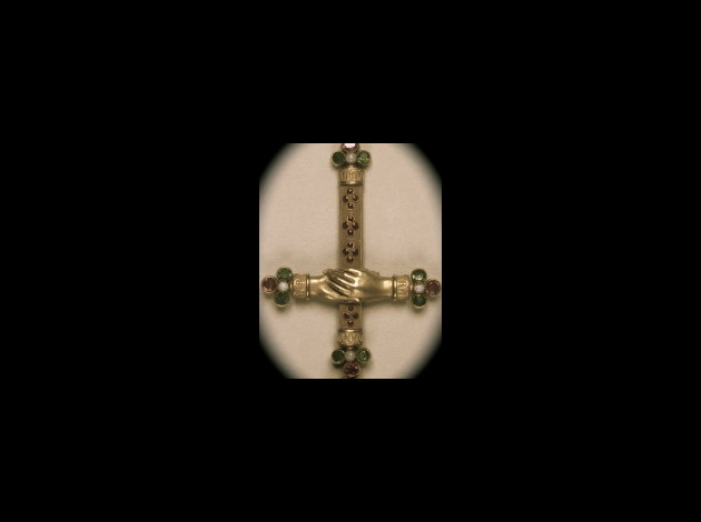 pitaux-j-p-collier-dit-chaine-gothique-offert-par--copie-1