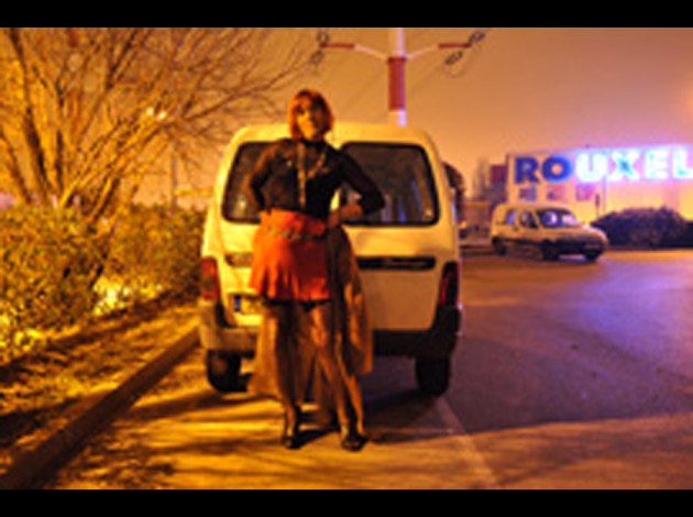 Julie_exhib-006.jpg