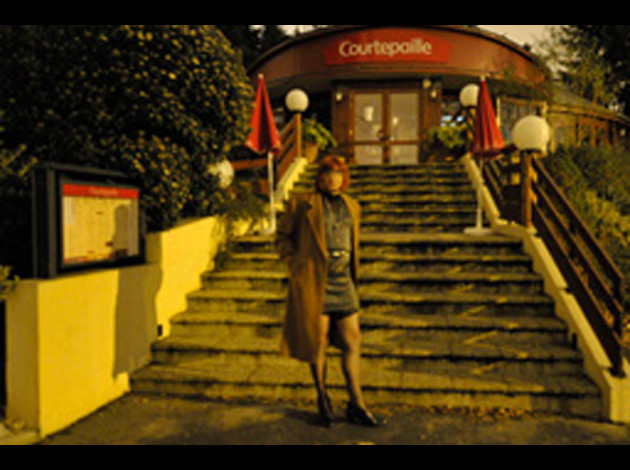 Julie_exhib-010.jpg