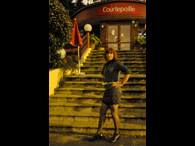 Julie_exhib-011.jpg