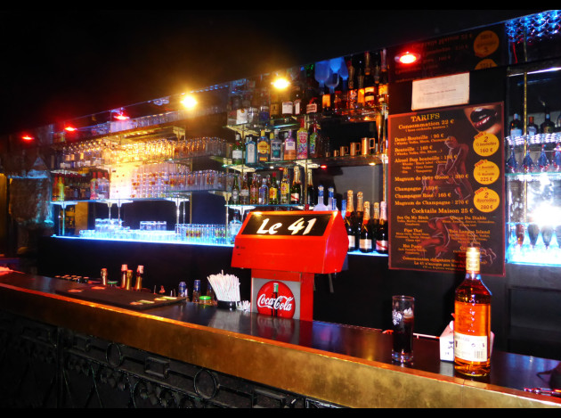 Bar04
