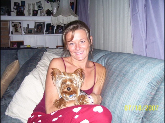 1200200975.jpg