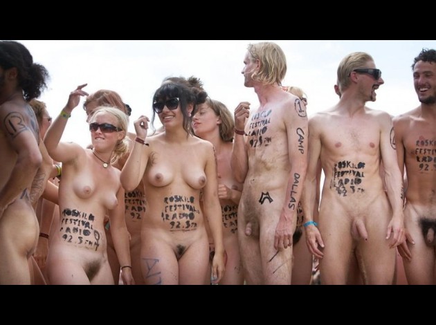 roskilde-naked-run-2008-12417113561145588985