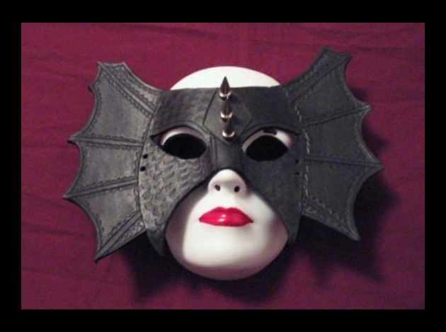 masque gothique