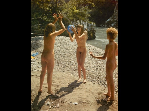 Nude Nudism women 1