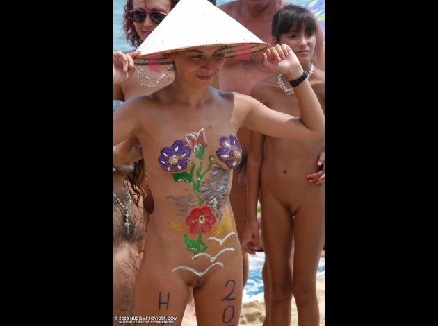 community-nudist-female-resort