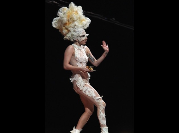 Lady-Gaga-tasse-de-the