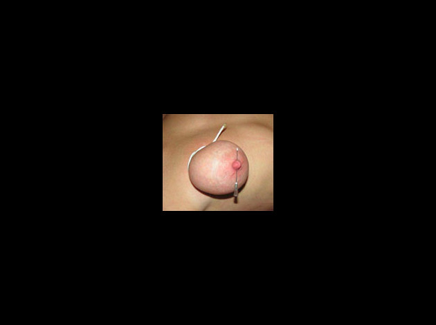 Aiguilles dans les seins1 (97)