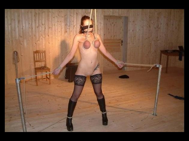 Jeu de seins (165)