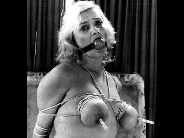Travail des seins5 (382)