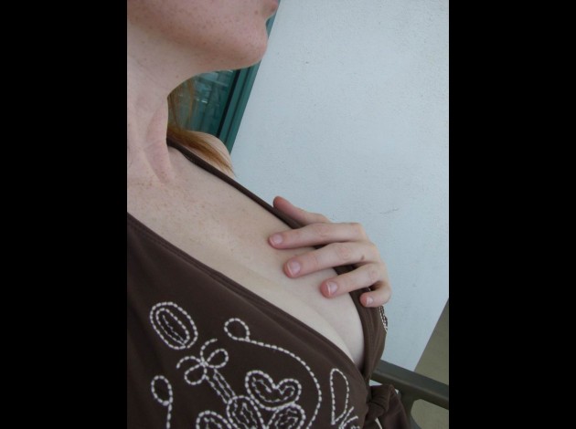 ElliNude com-BalconyFun-11
