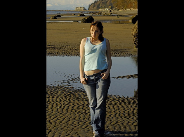 ElliNude Beach-005