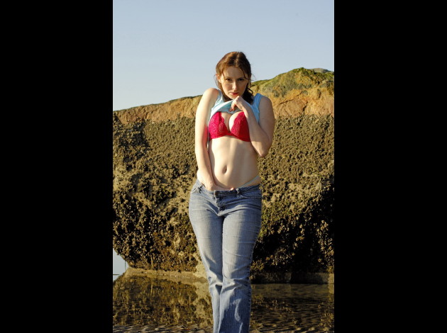 ElliNude Beach-048